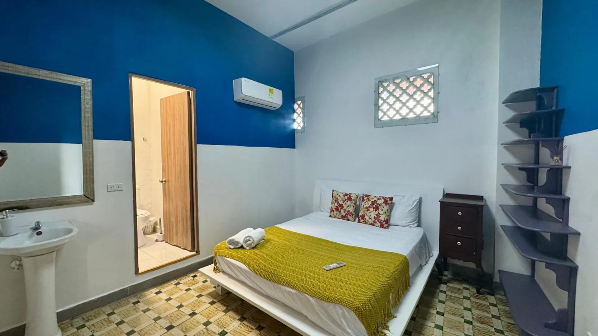 Guest house Casa De La Cruz Hotel Cartagena Colombia